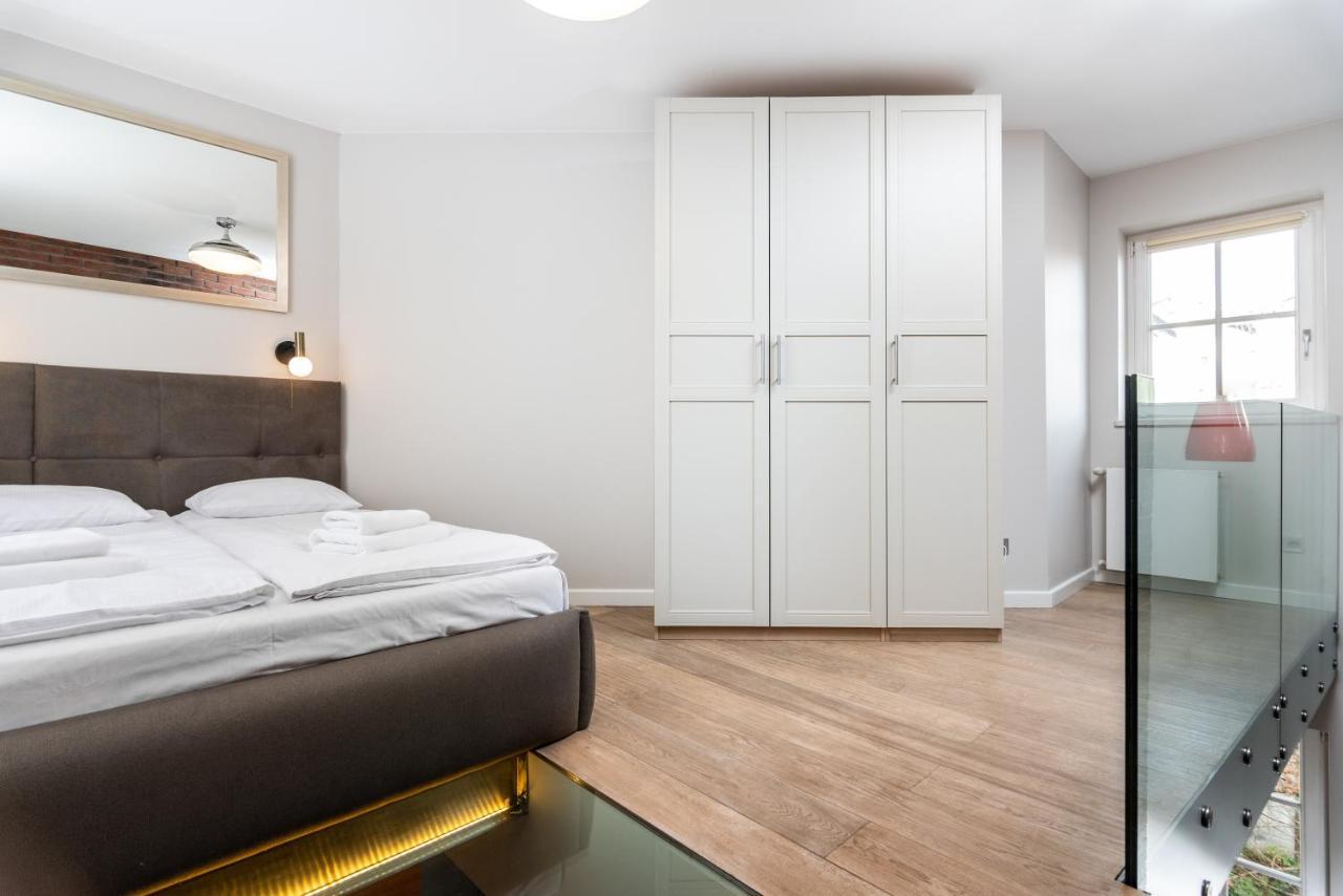 Dwupoziomowy Apartament Na Starym Podgorzu - By Upstairs Cracovie Extérieur photo